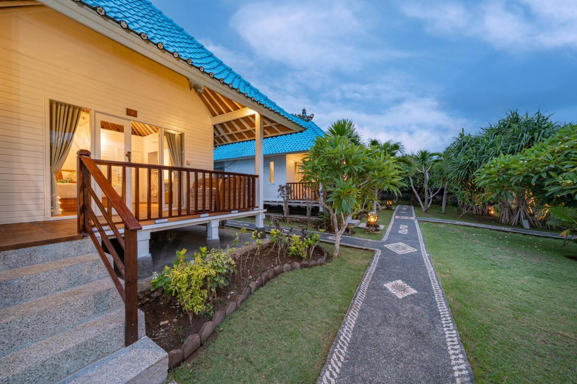 The Cubang Hut'S Lembongan Hotel Exterior photo