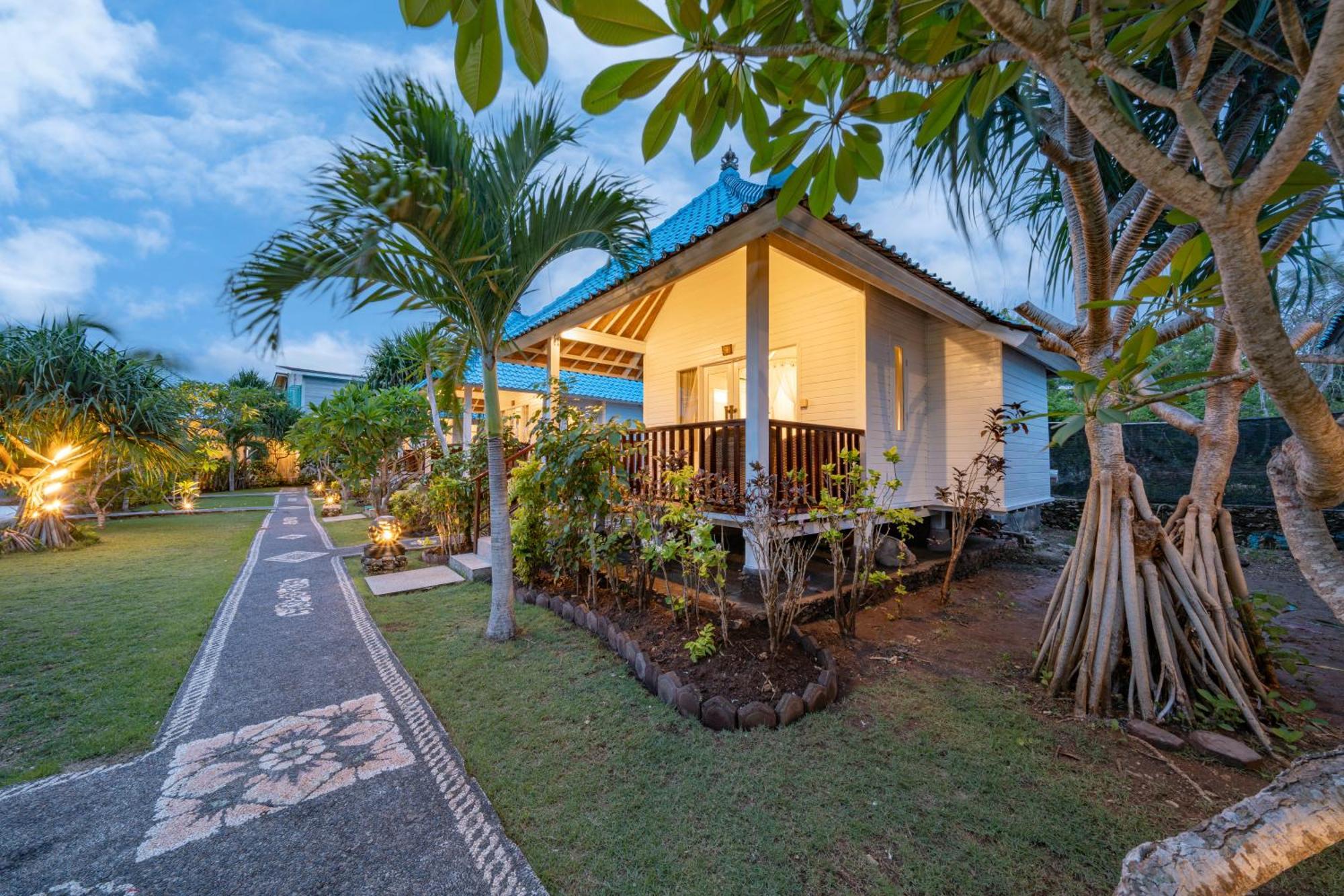 The Cubang Hut'S Lembongan Hotel Exterior photo
