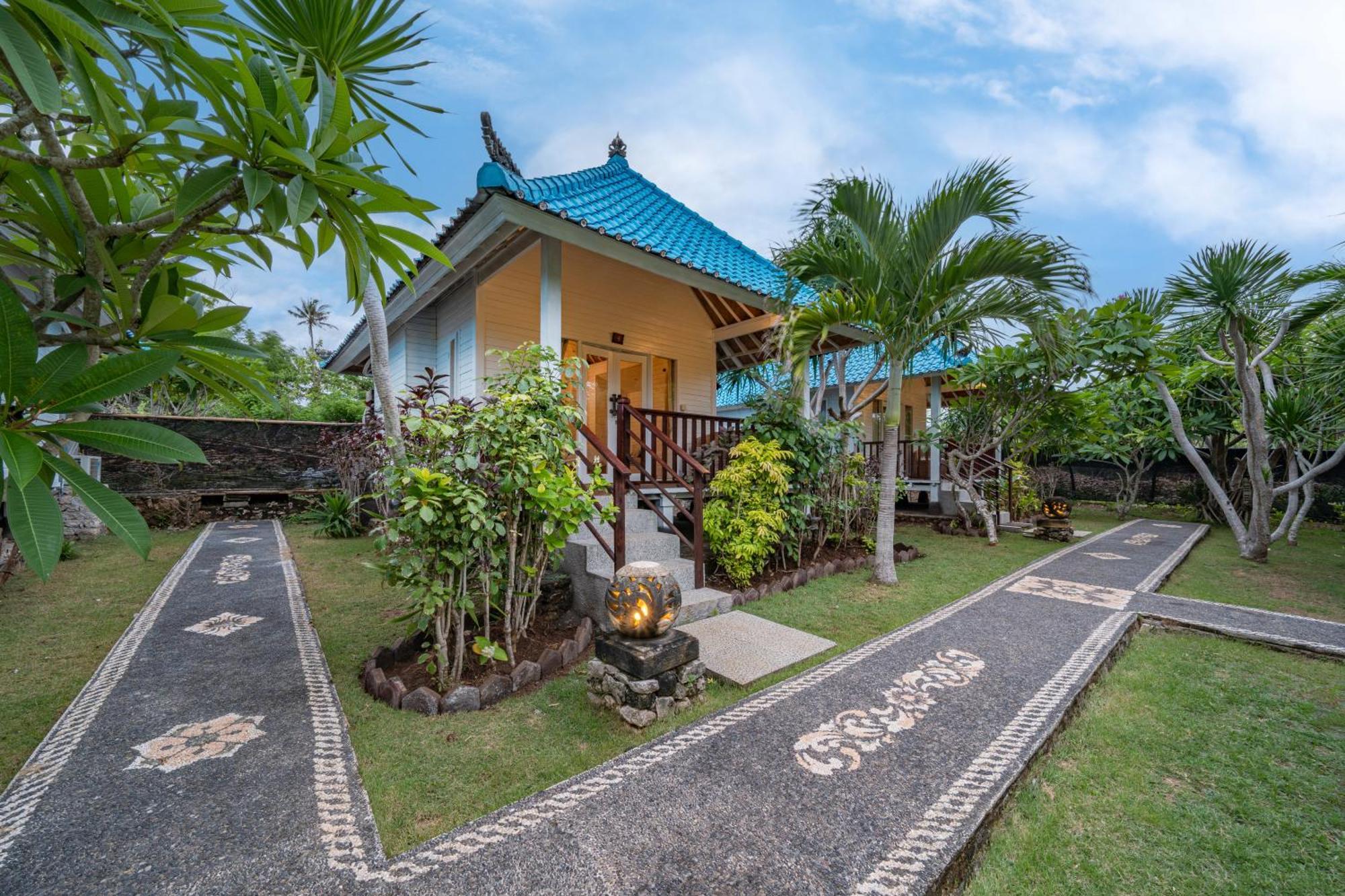 The Cubang Hut'S Lembongan Hotel Exterior photo