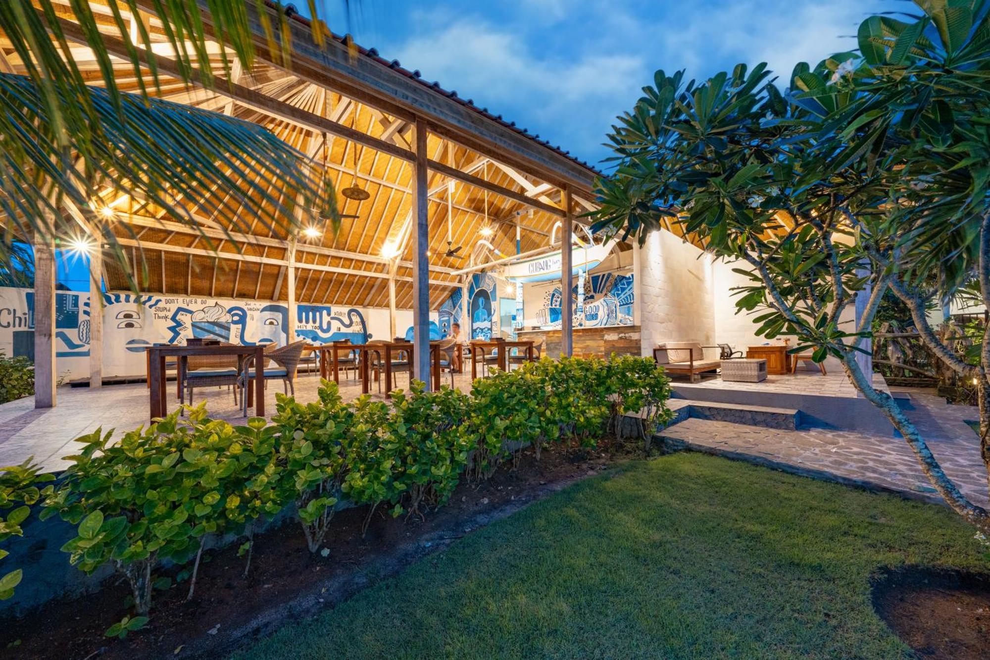 The Cubang Hut'S Lembongan Hotel Exterior photo
