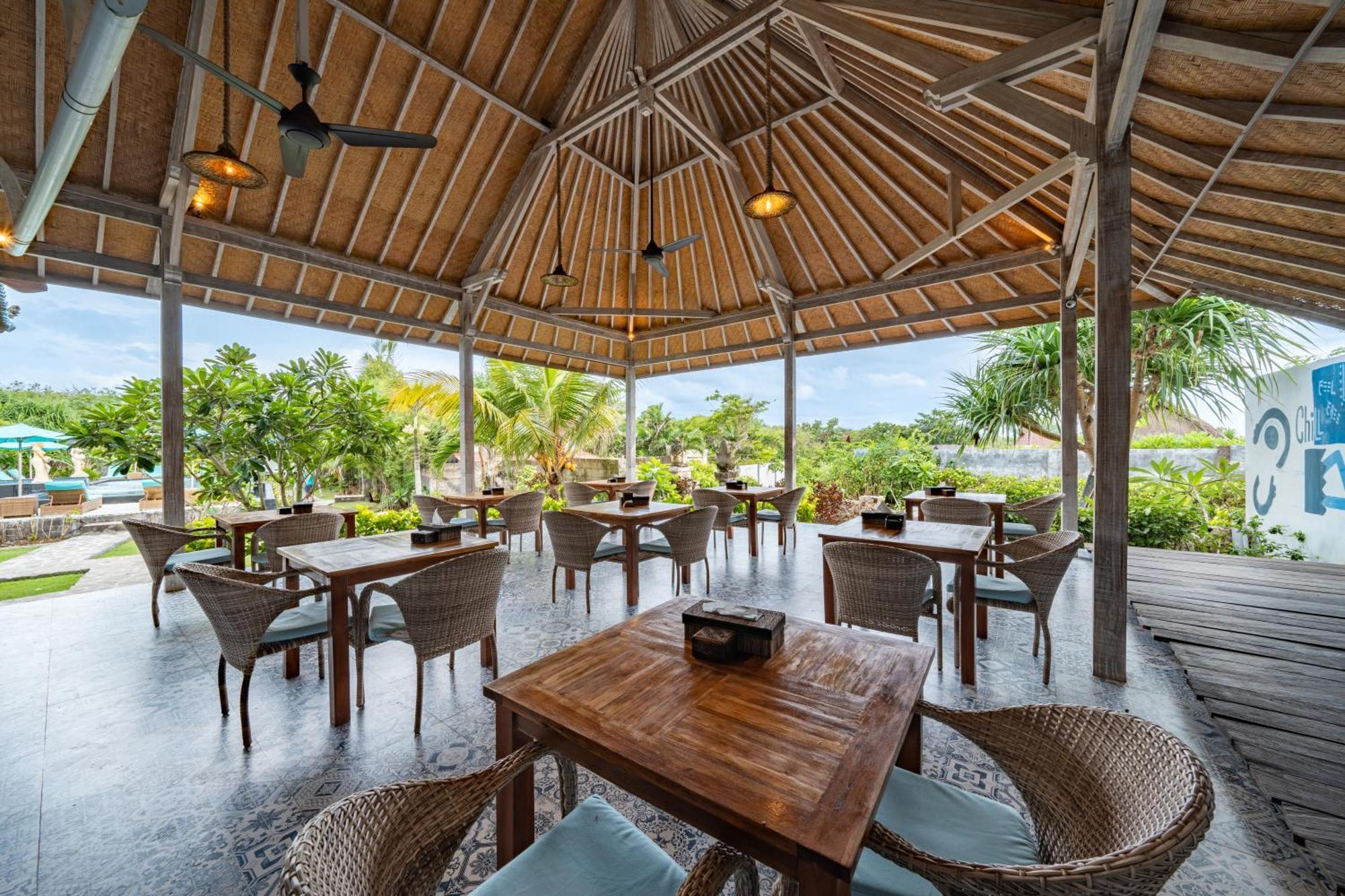 The Cubang Hut'S Lembongan Hotel Exterior photo