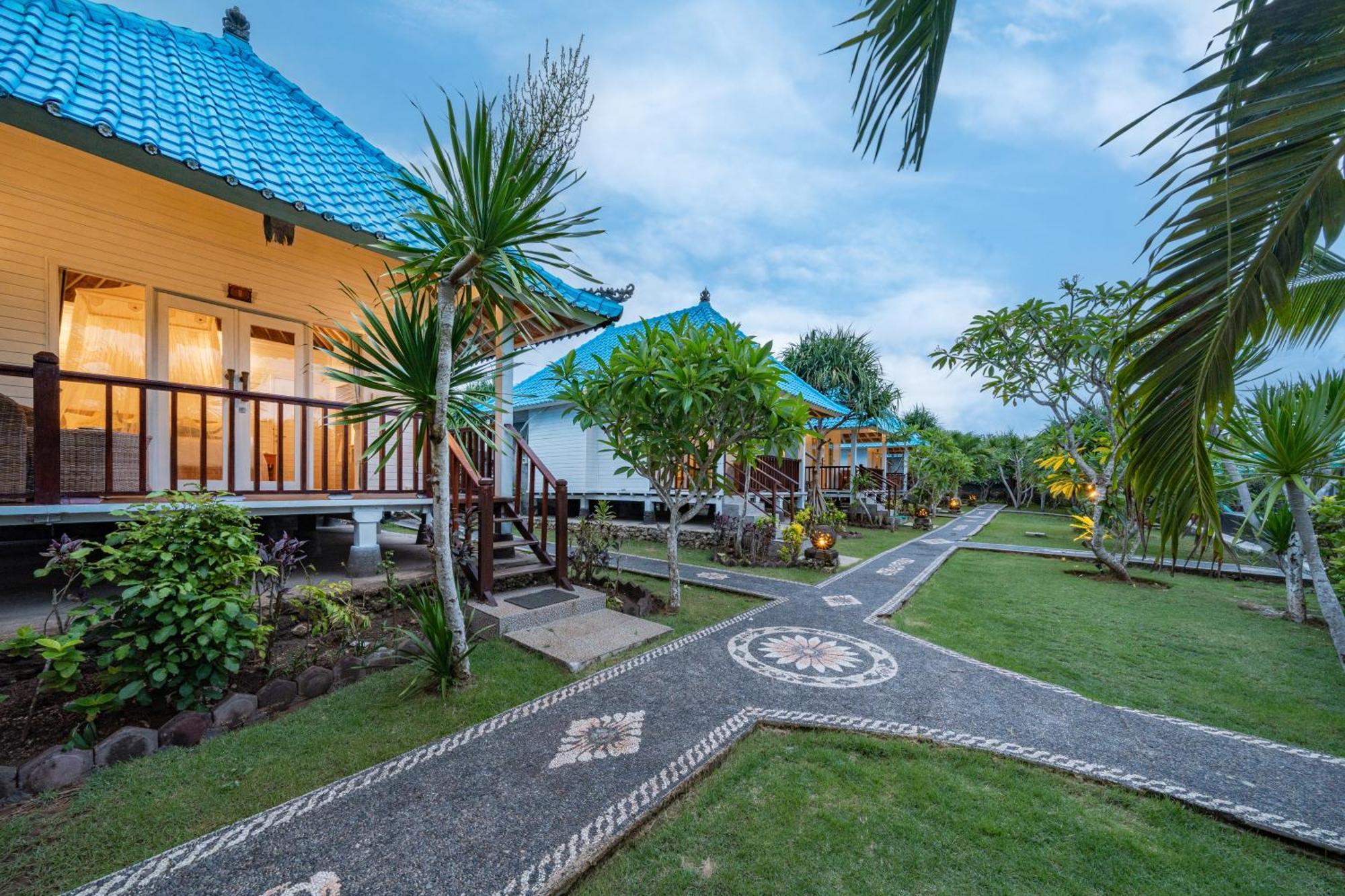 The Cubang Hut'S Lembongan Hotel Exterior photo