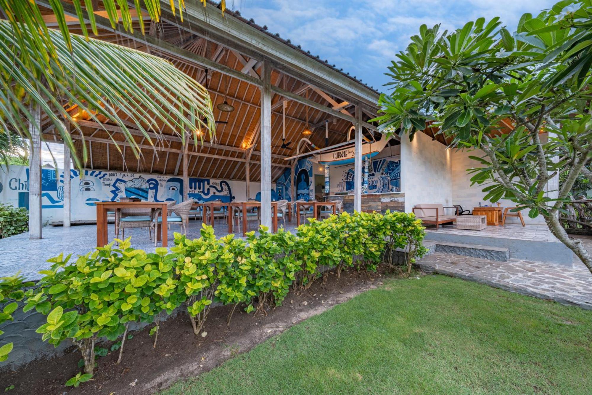 The Cubang Hut'S Lembongan Hotel Exterior photo